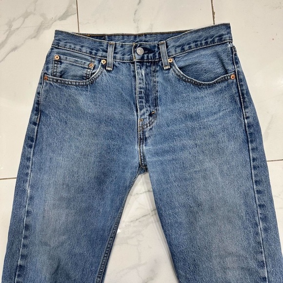Levi's Women's Straight Blue Jeans - Picture 5 of 5